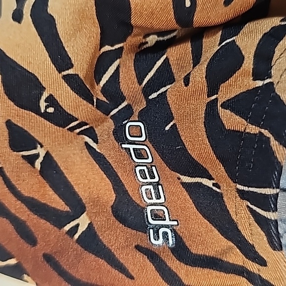 Speedo Black and Tan Women's Size 16 Swimsuit - Picture 2 of 9